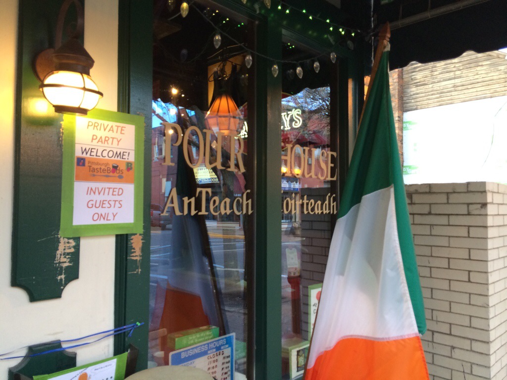 Riley’s Pour House hosts first Irish Wine Exchange dinner